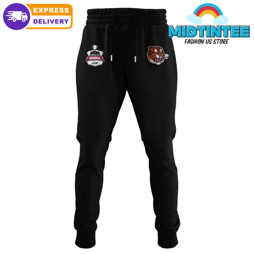 Medicine Hat Tigers Champions Memorial Cup 2025 Hoodie Set